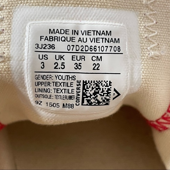 Converse All Stars Low Tops Size 3 (W 5.5-6) - Picture 4 of 7